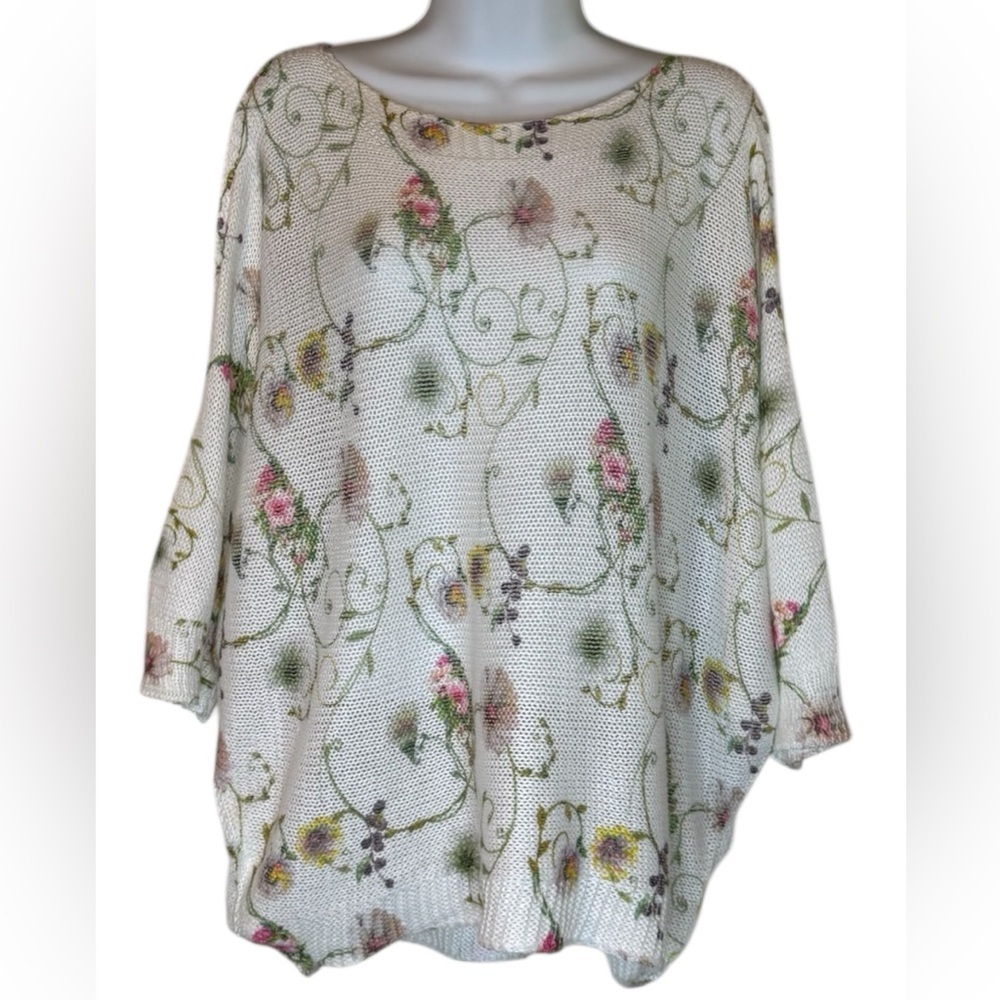 Luisa Rocco Cream Floral Knit Tunic Top with Dolman Sleeves